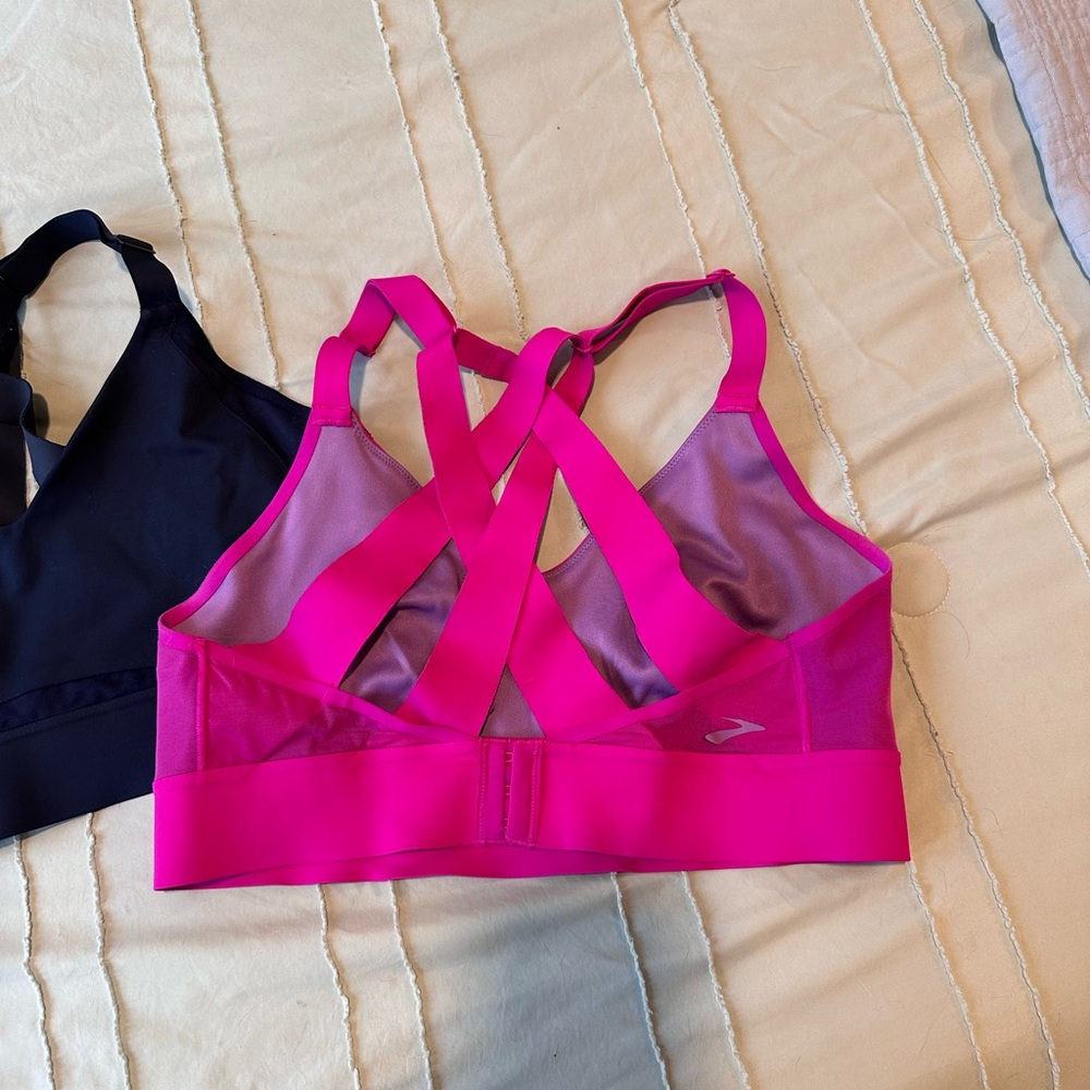 Brooks Pair Cross-Back Sports Bras Navy and Pink 36C - Picture 2 of 3